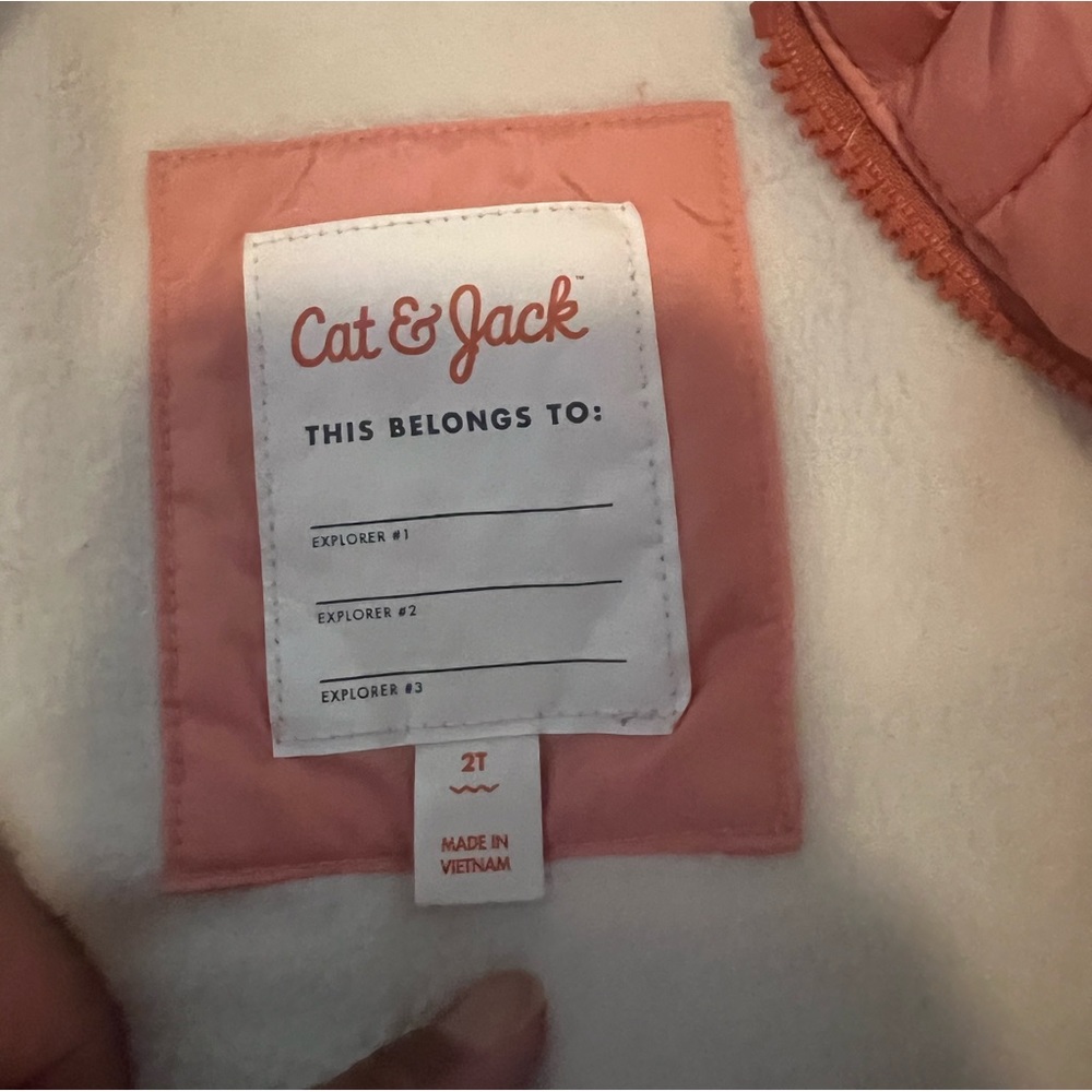 Pink puffer jacket - Picture 2 of 4